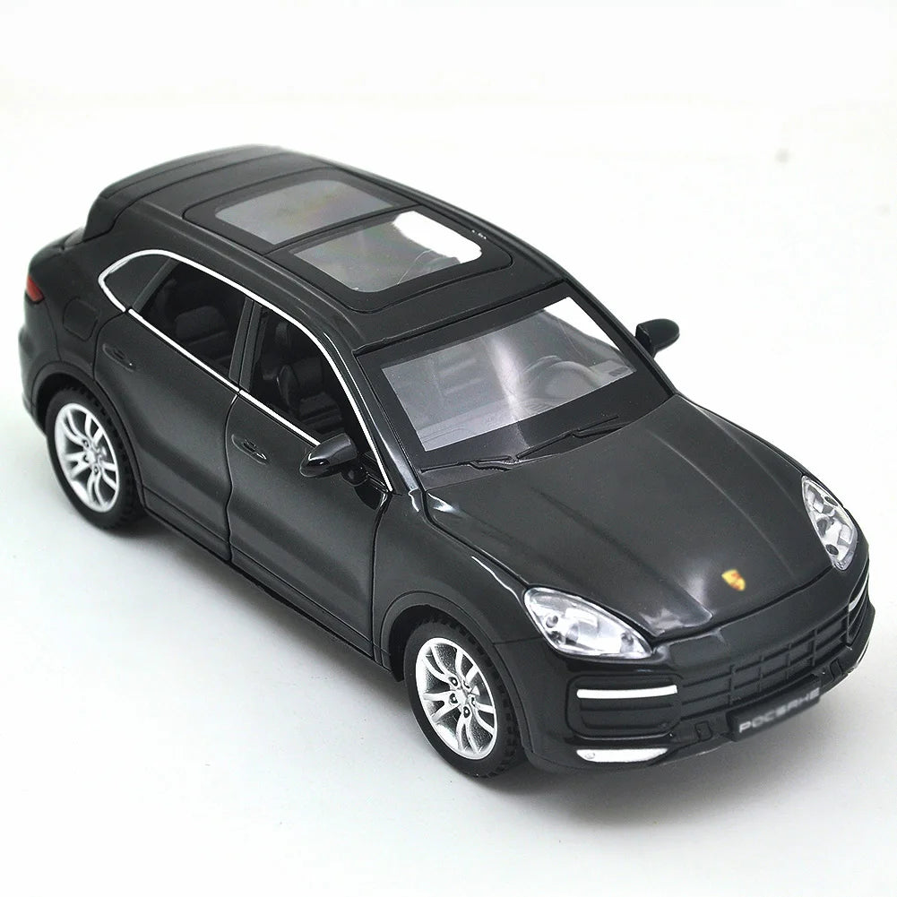 1: 32 Porsche Cayenne Turbo car model