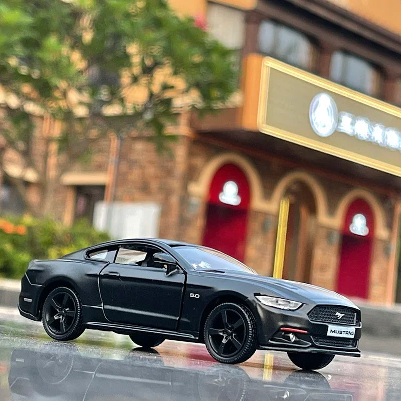 1:36 Ford Mustang GT Alloy Sports Car Model