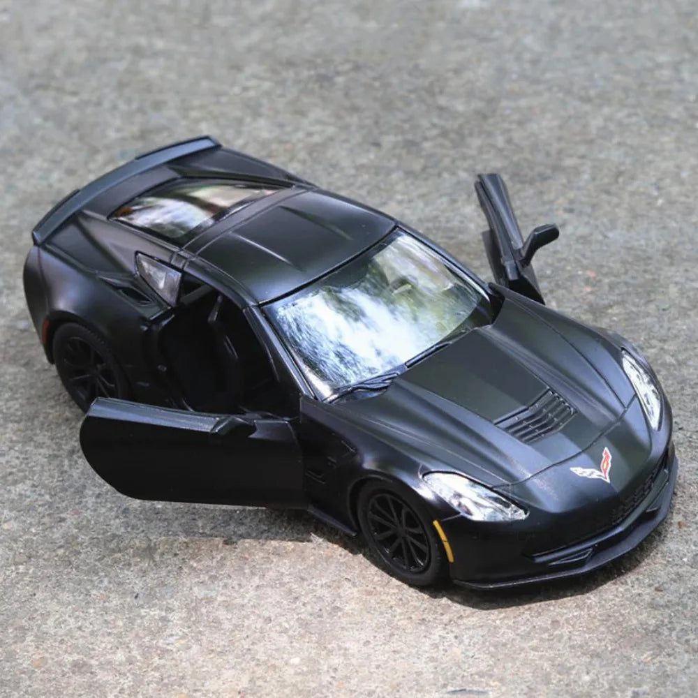 1/36 Chevrolet Corvette C7 Alloy Diecast model