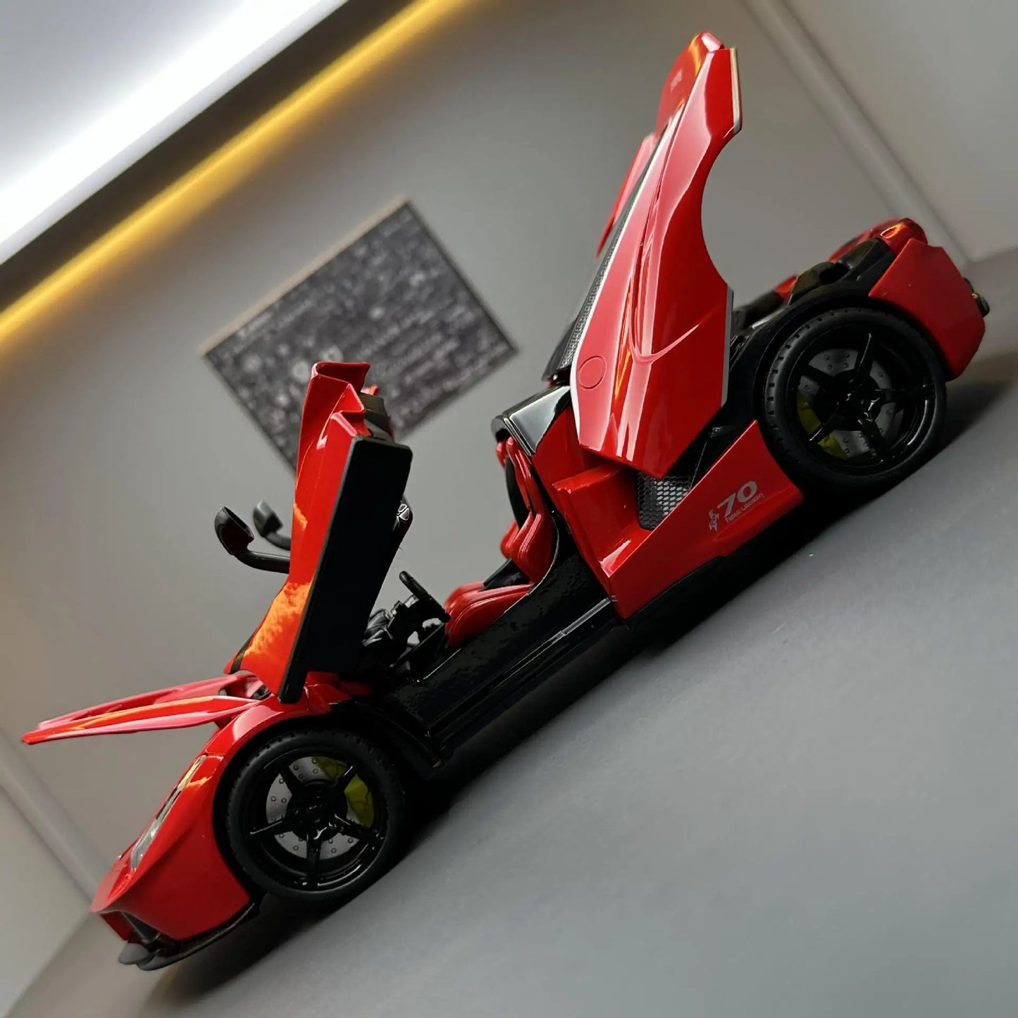 1:22 Ferrari Laferrari convertible Alloy Racing Car Model Diecast